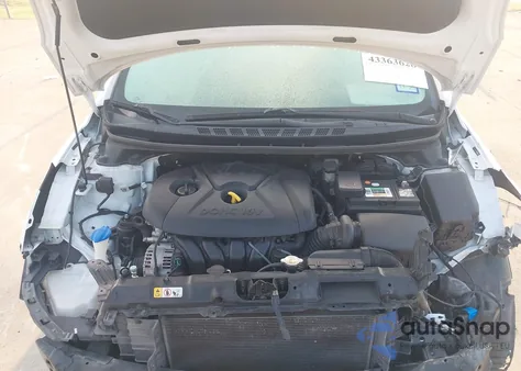 2015 Hyundai Elantra Limited z USA, uszkodzony, nr VIN 5NPDH4AE1FH583606